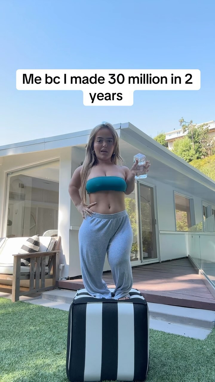 Petite nude leaked video