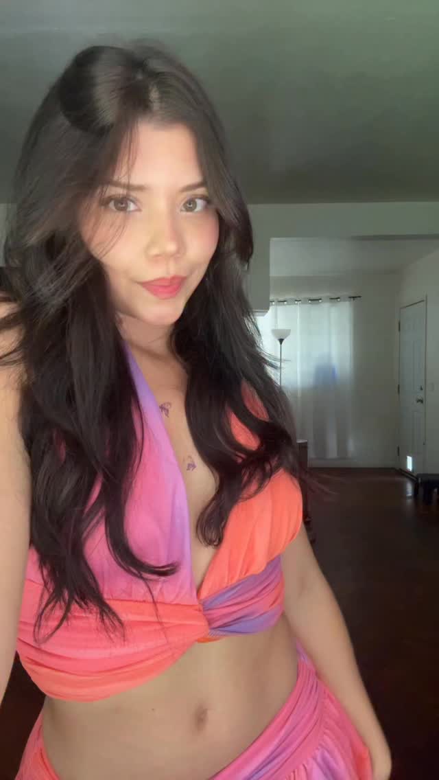 Petite nude leaked video