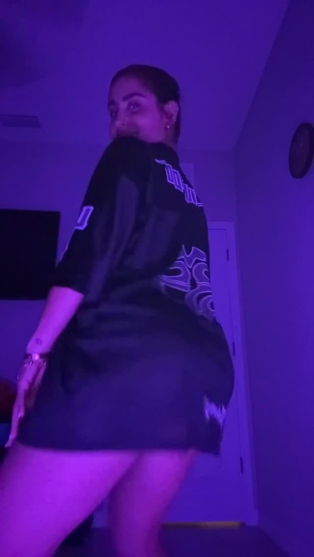 Cosplay nude leaked video