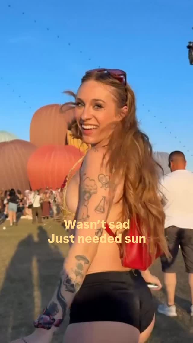exclusive content nude video