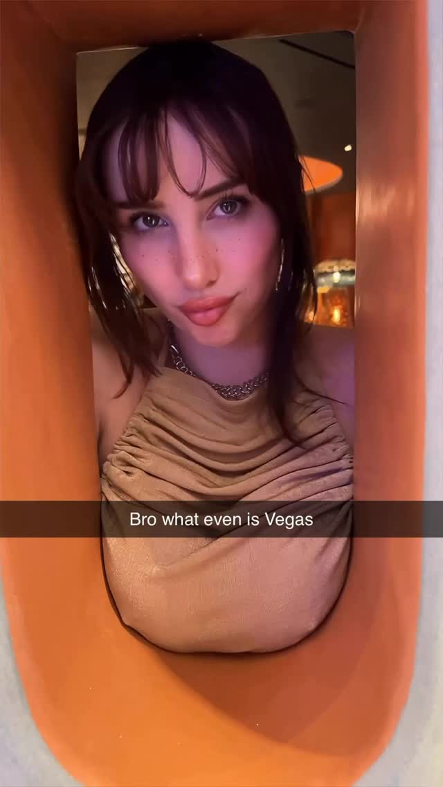 sarahdavirgo onlyfans nude video