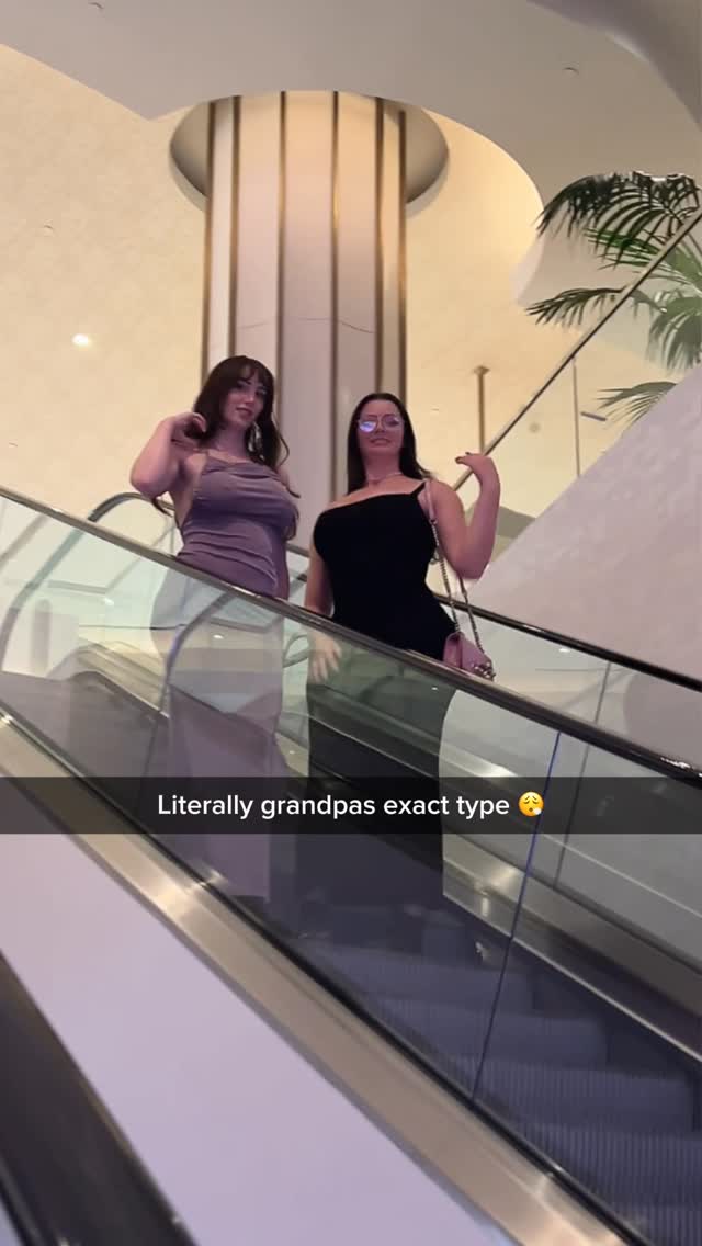Ebony nude leaked video