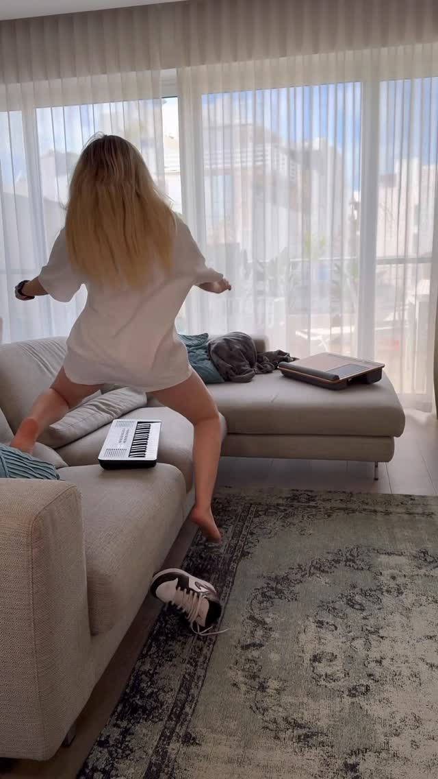 juneeberri naked nude video