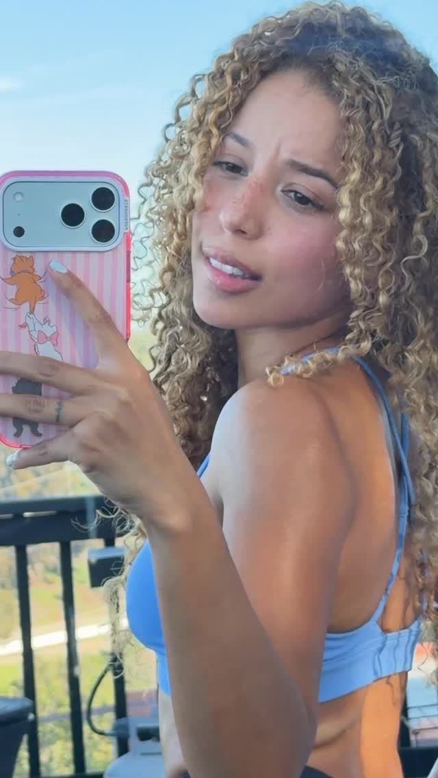 Redhead nude leaked video