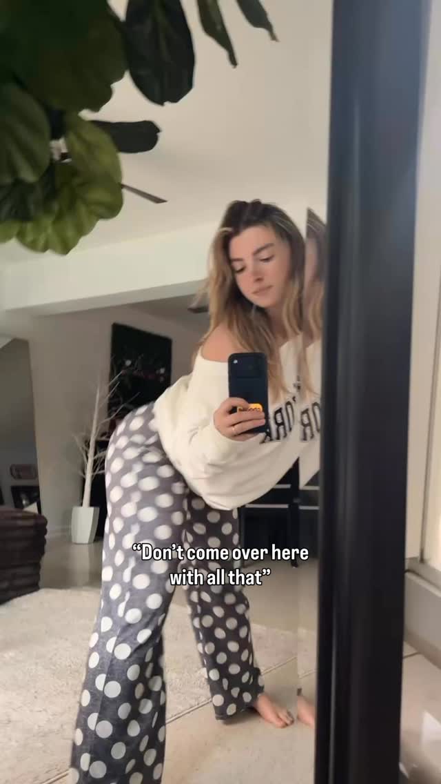 realcamillaara onlyfans nude video