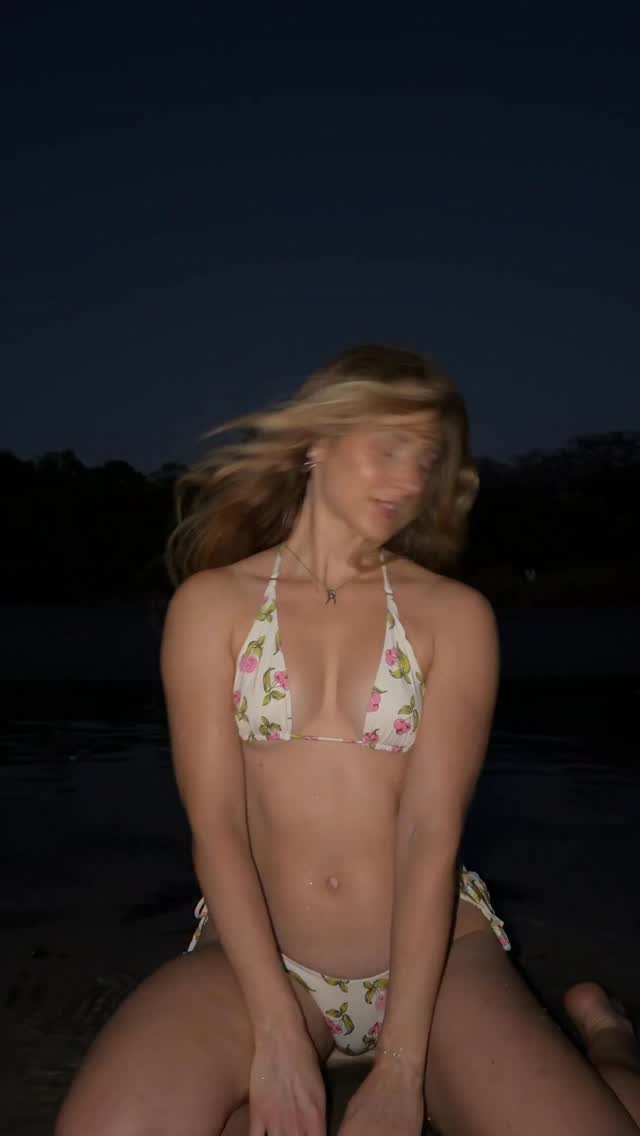 MILF nude leaked video