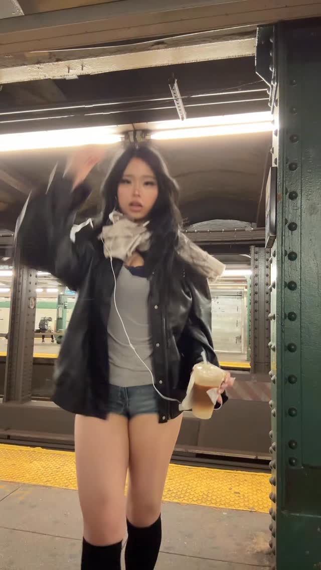 Big Ass nude leaked video