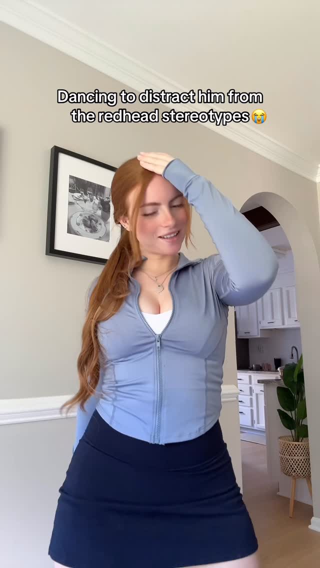 bruluccas naked nude video