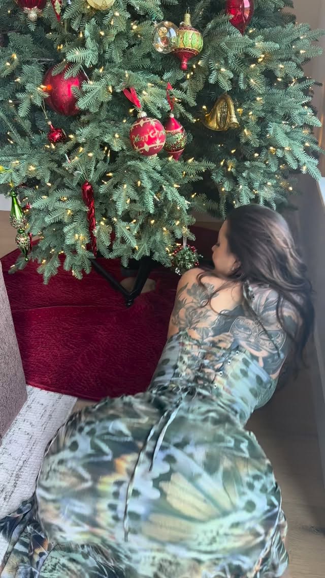 MILF nude leaked video