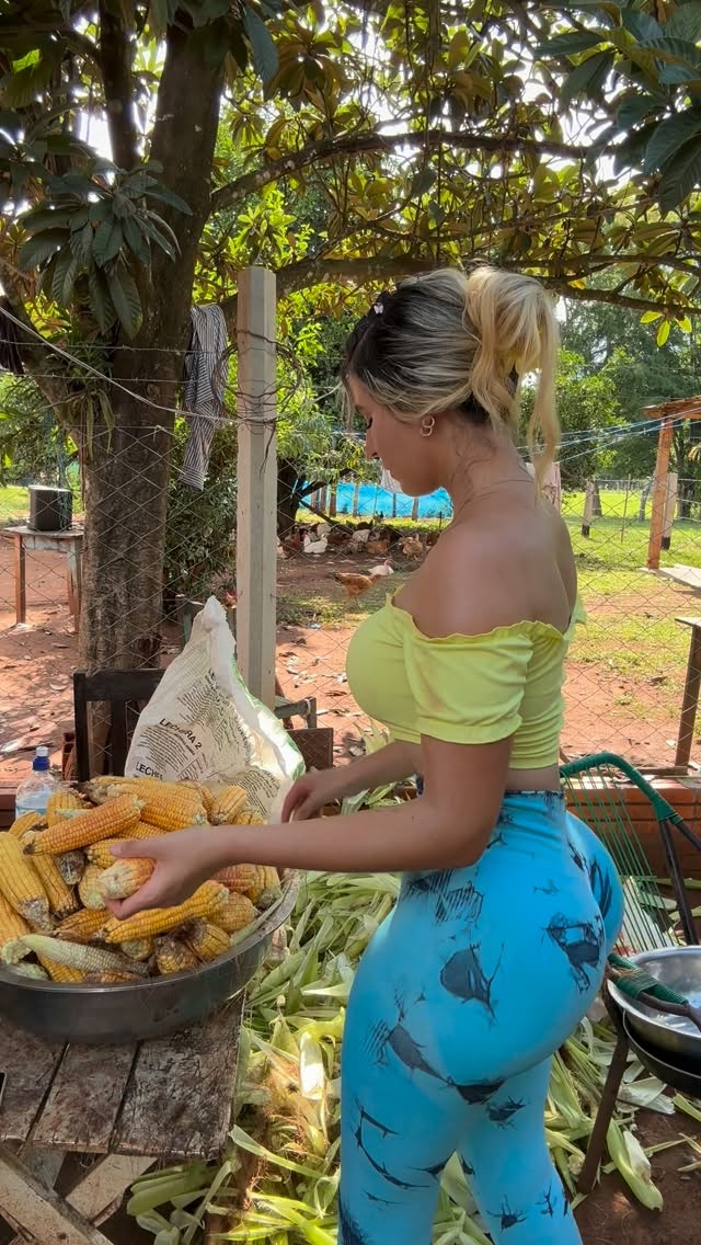 adriana.olivarezmx leaked nude video