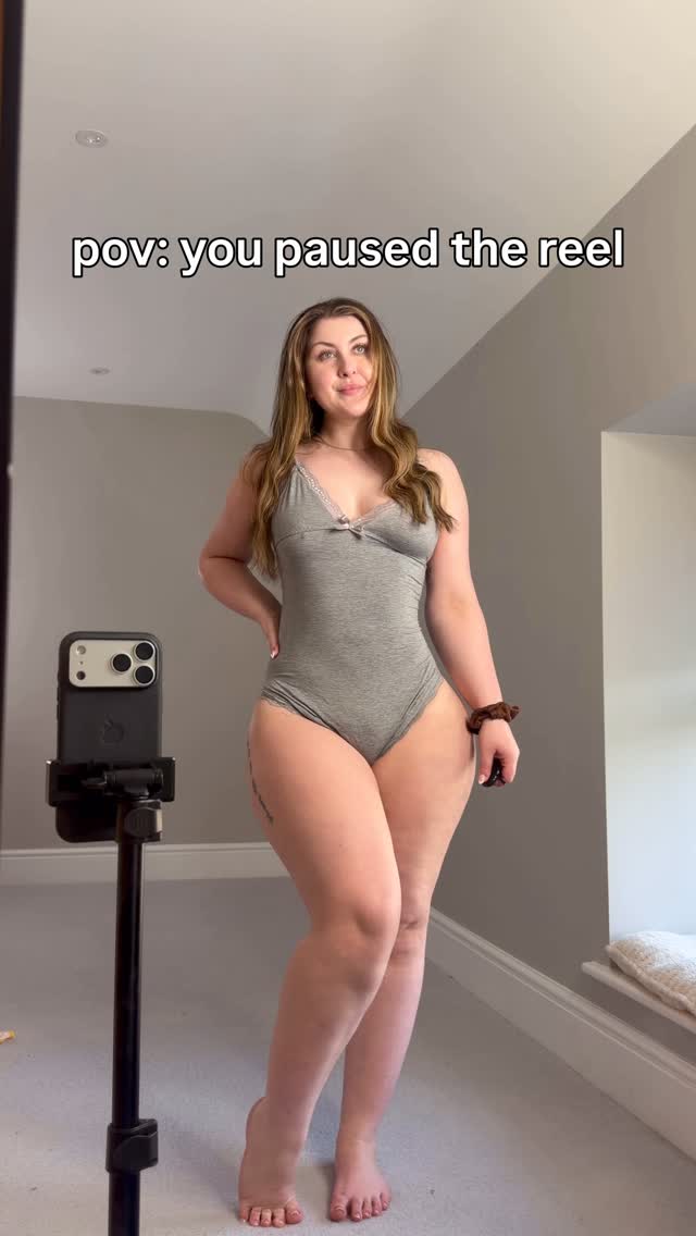OnlyFans nude leaked video