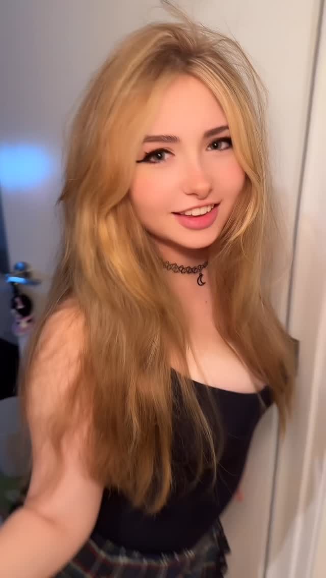 Big Tits nude leaked video
