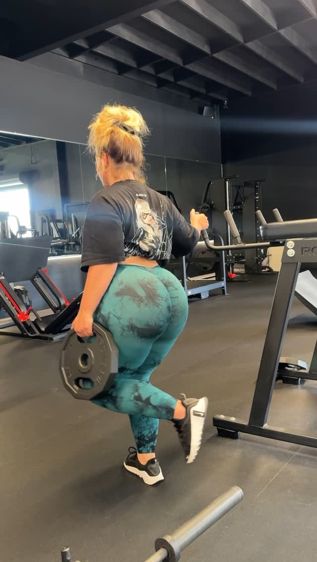 Petite nude leaked video