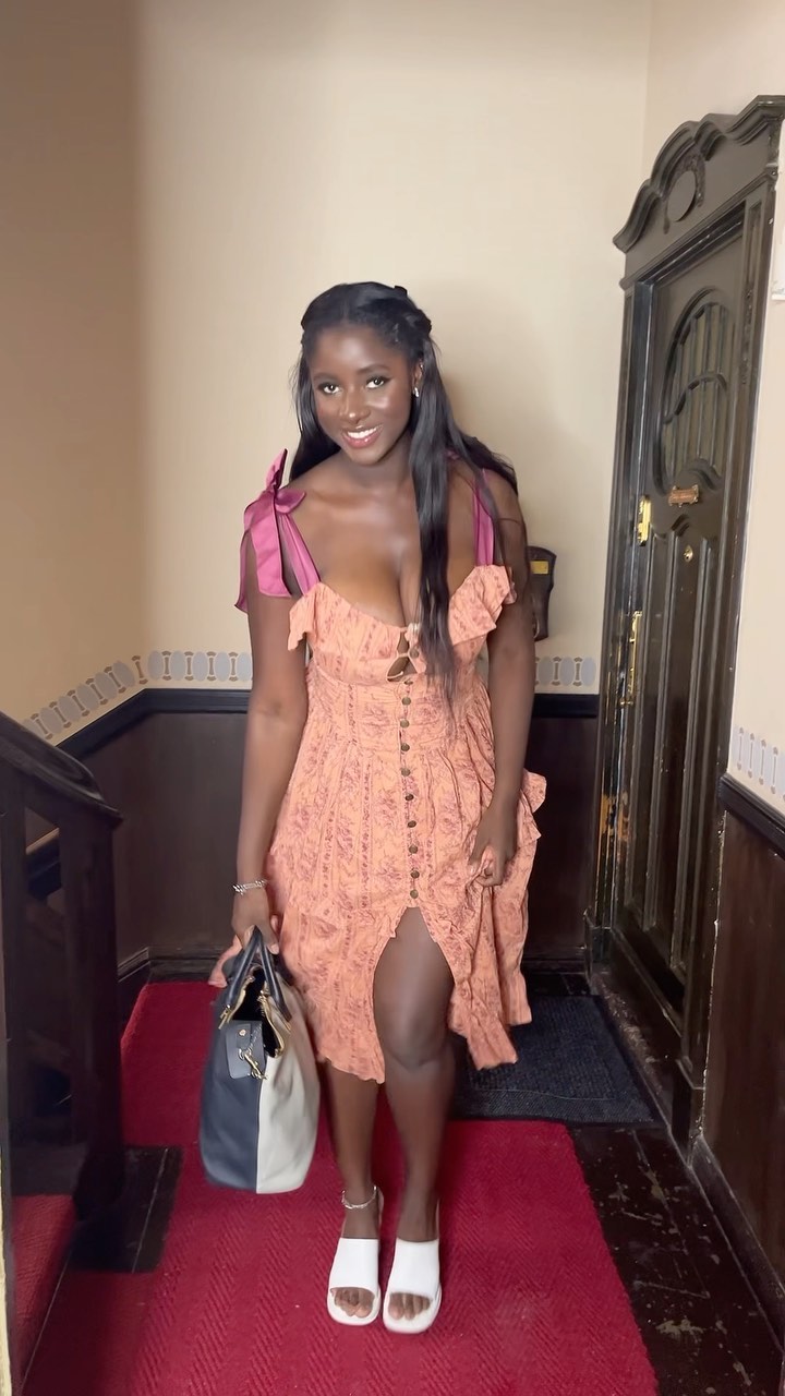 exclusive content nude video