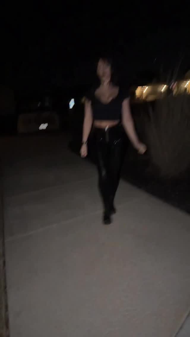 Teen 18+ nude leaked video