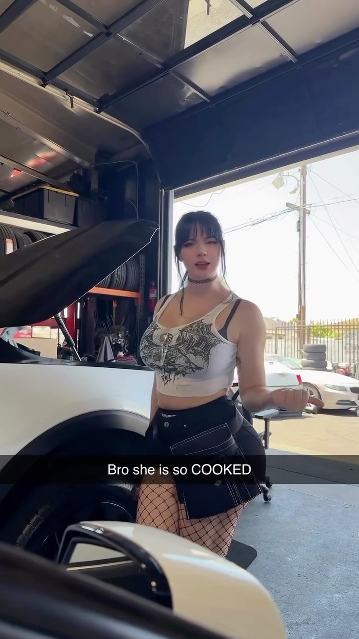 Latina nude leaked video