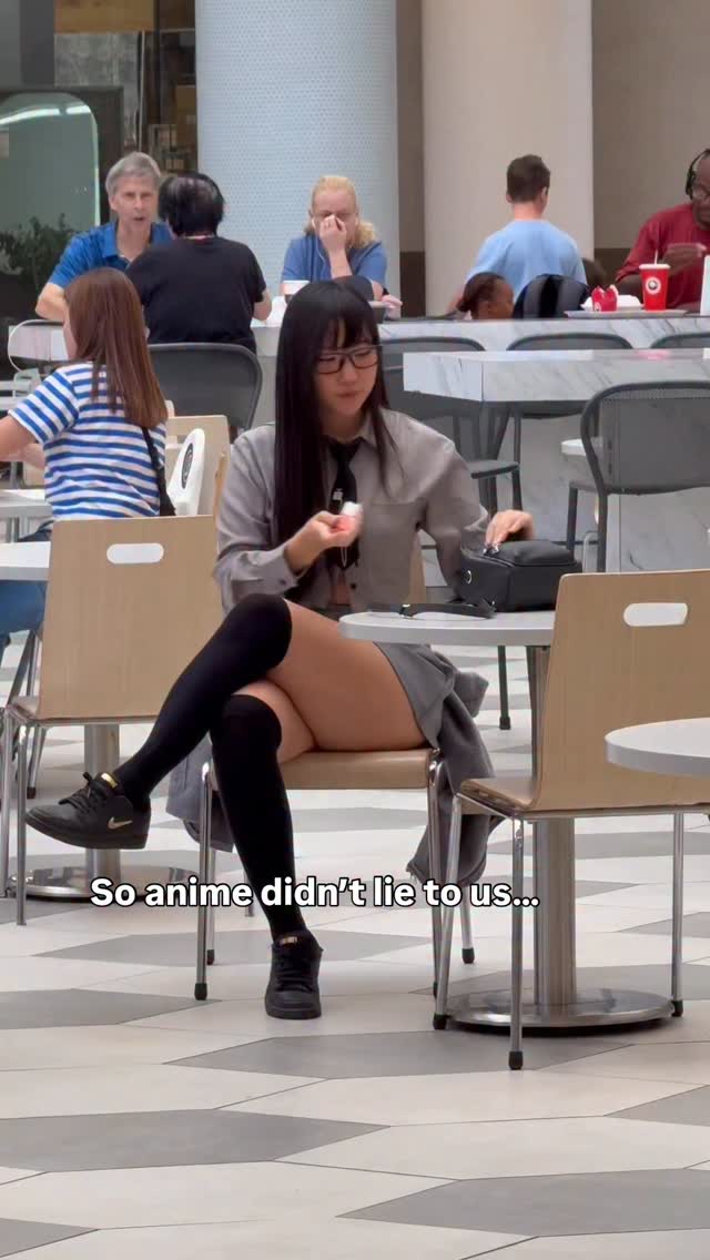 Brunette nude leaked video