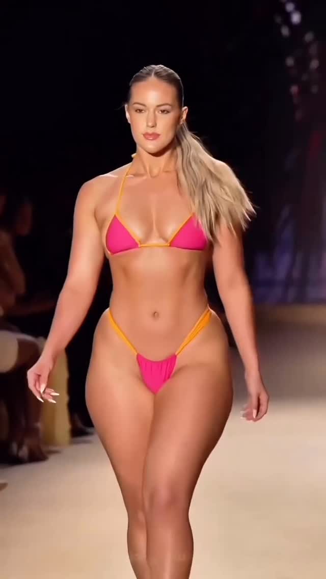 Blonde nude leaked video
