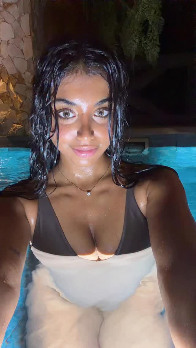 Petite nude leaked video