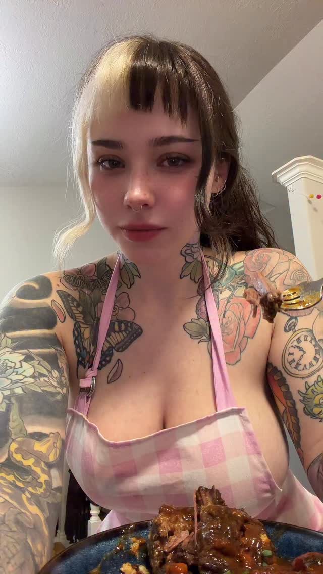 Cosplay nude leaked video