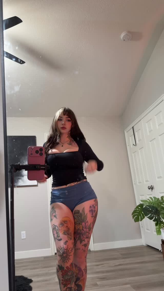 Blonde nude leaked video
