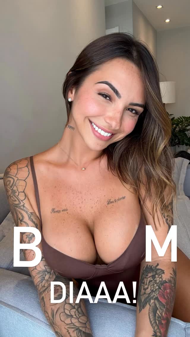 Redhead nude leaked video