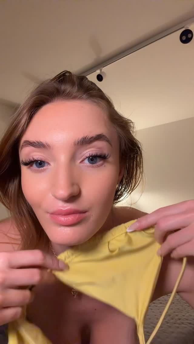 Cosplay nude leaked video