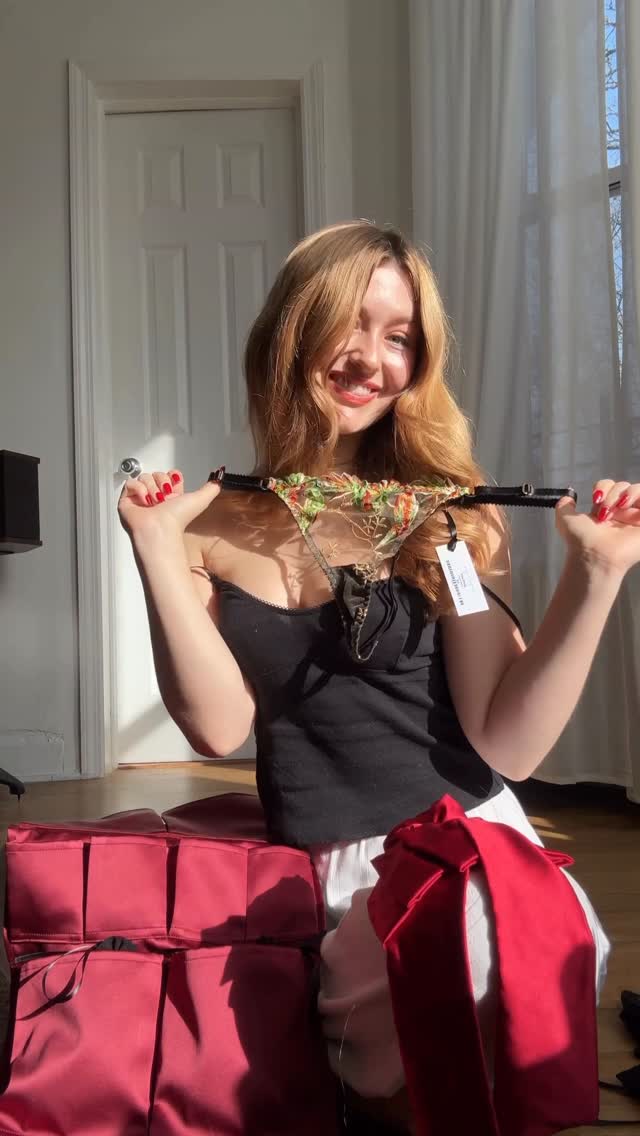 sophieraiin nudes nude video