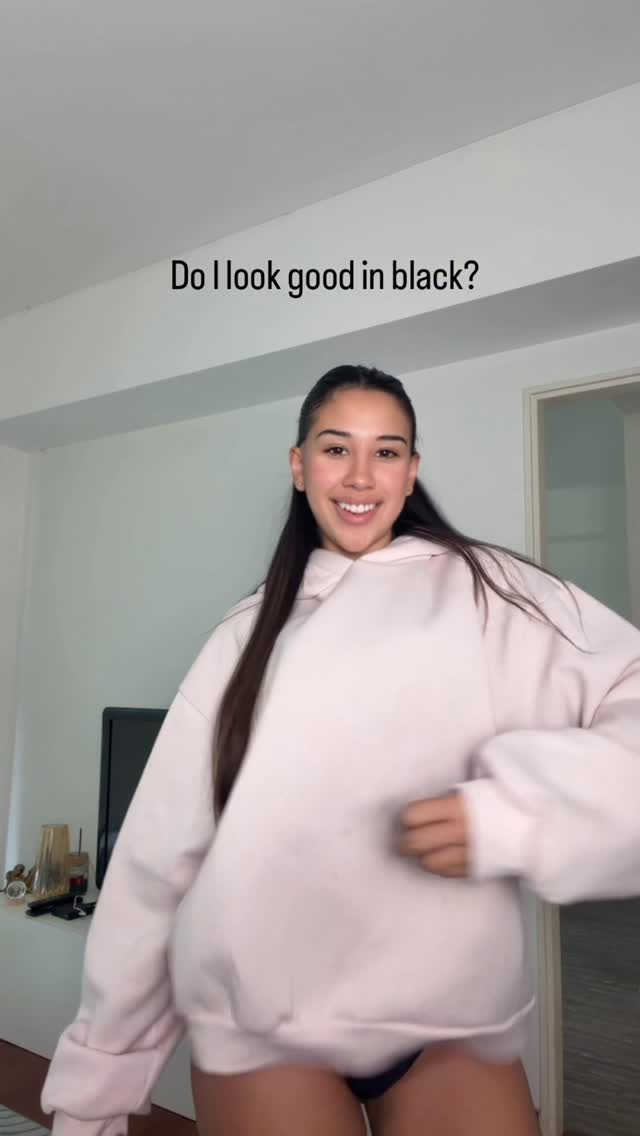 theofficialmeganmarie leaked nude video