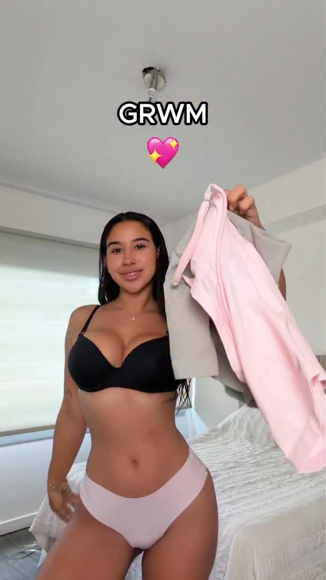 bruluccas naked nude video