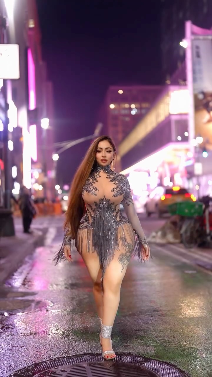 Cosplay nude leaked video