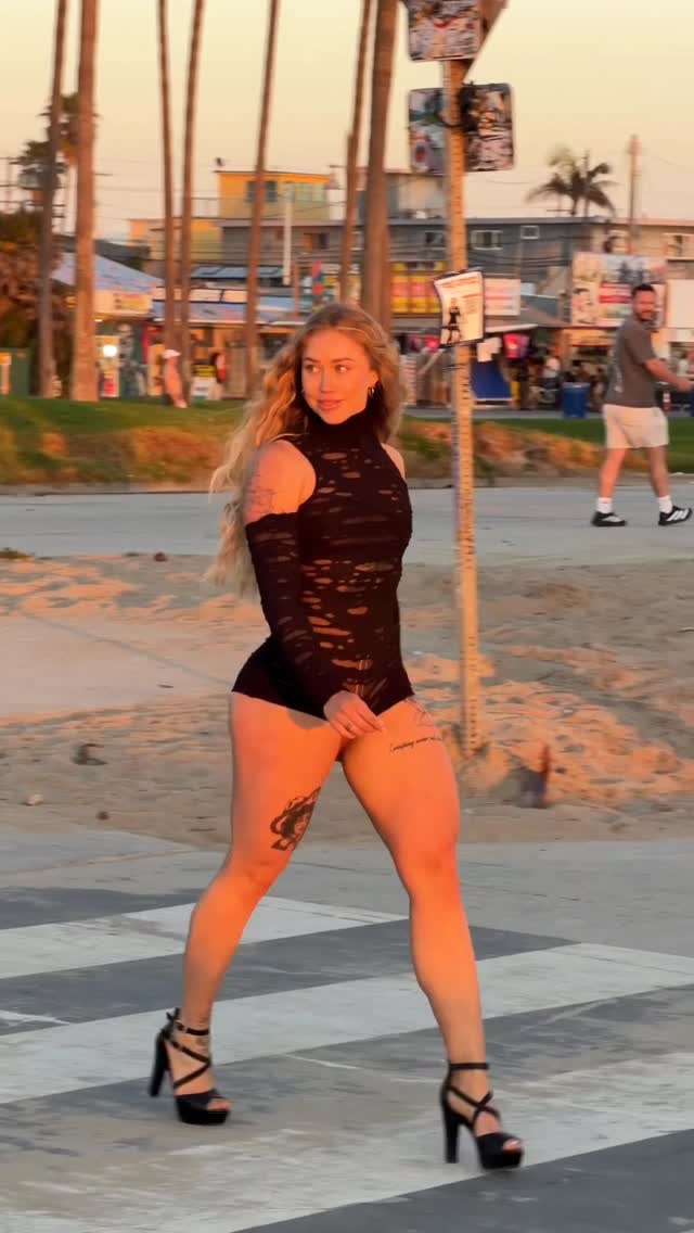 Petite nude leaked video