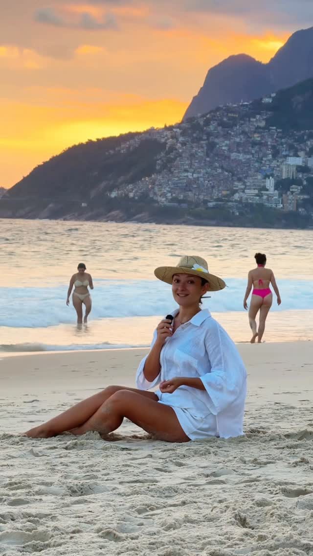 Blonde nude leaked video