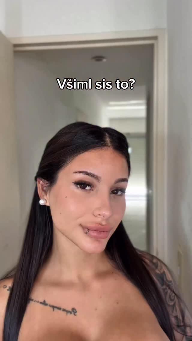 Asian nude leaked video