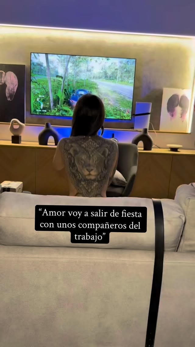 Petite nude leaked video