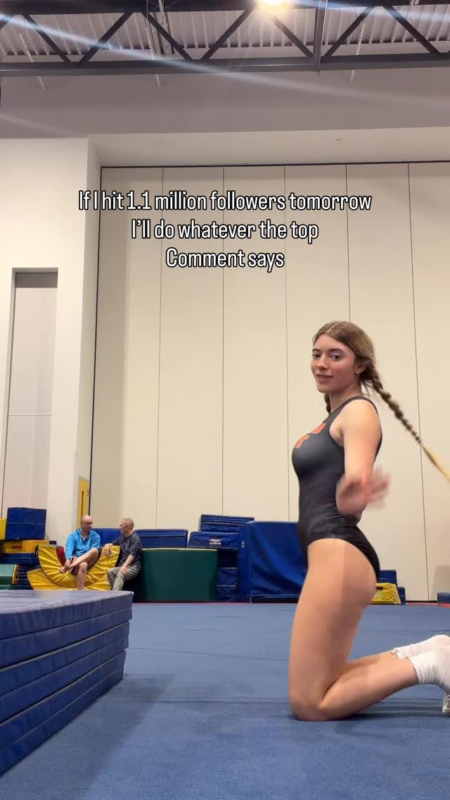 Brunette nude leaked video