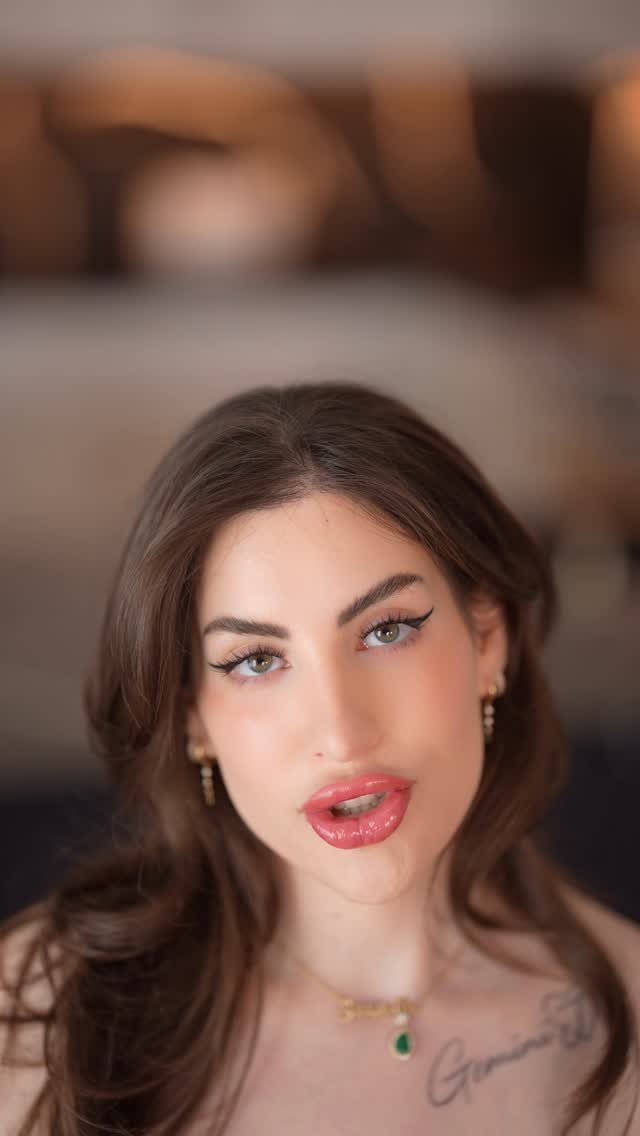 julia.lyn_ onlyfans nude video