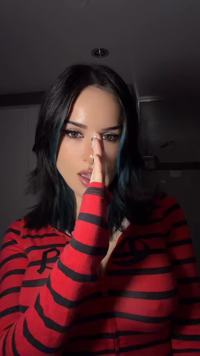 MILF nude leaked video
