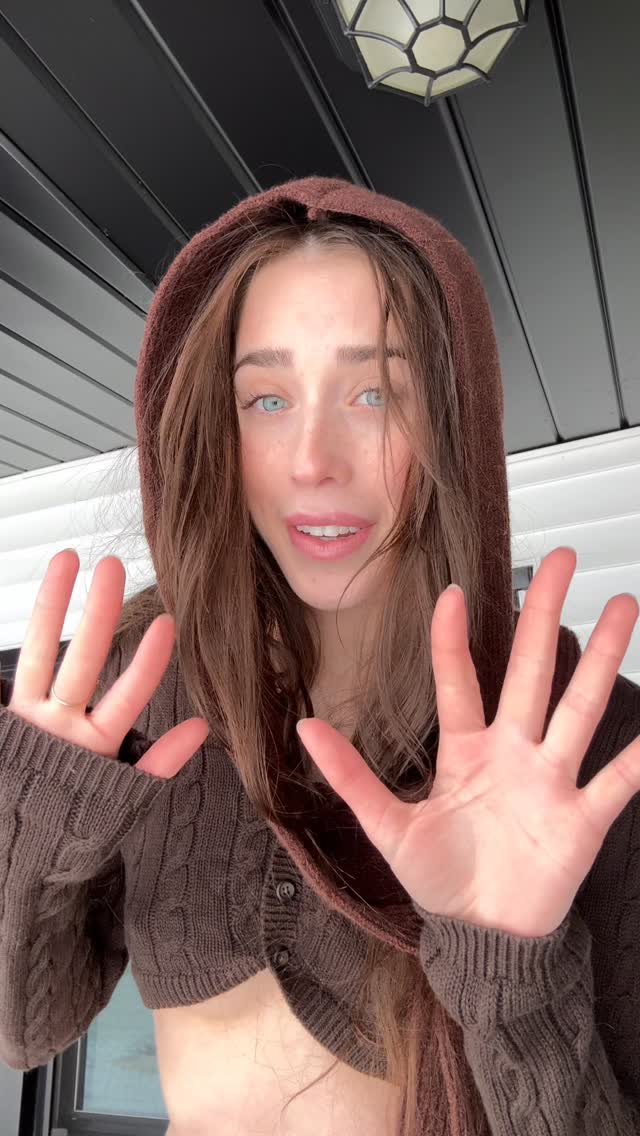 Curvy nude leaked video