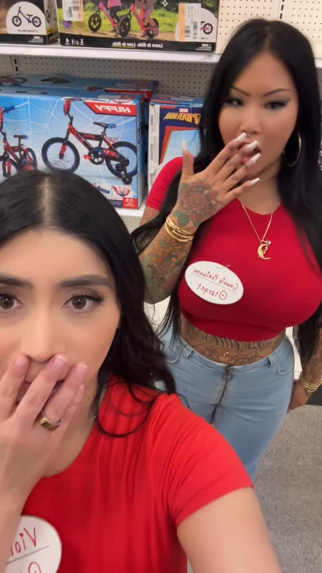 OnlyFans nude leaked video