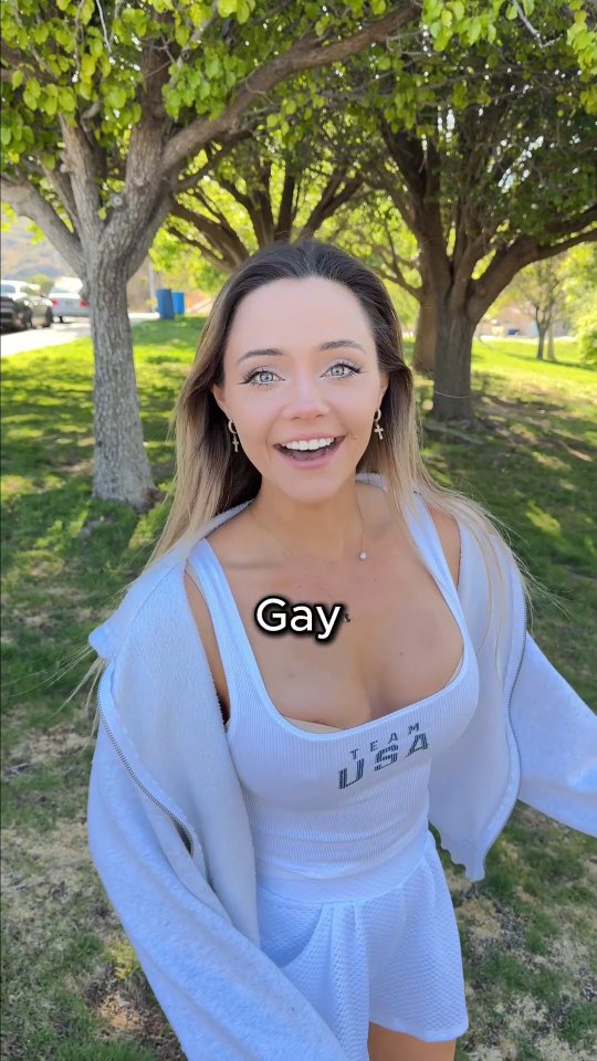 OnlyFans nude leaked video